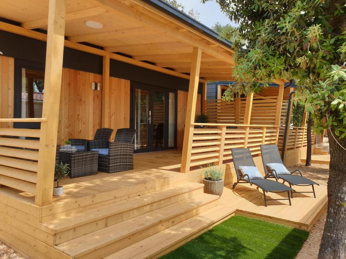 Mobile Home Starfish IV Camp Biograd Biograd Na Moru Exterior photo